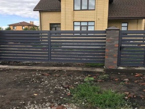 Забор жалюзи 72 метра фото в Долгопрудном